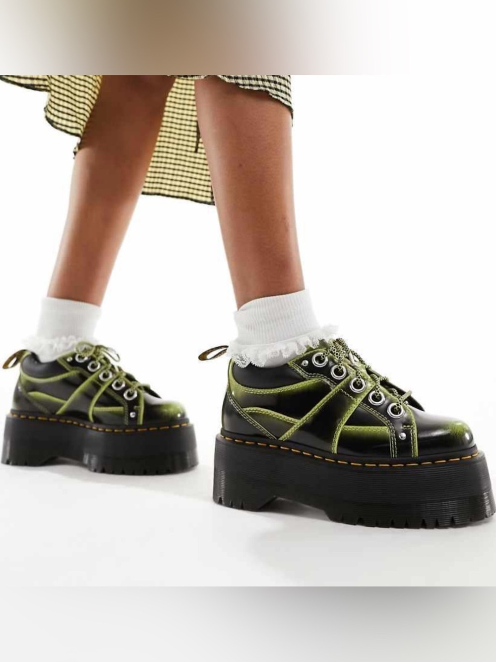 Dr.Martens 5-Eye Max Distressed Platform Shoes Size 6